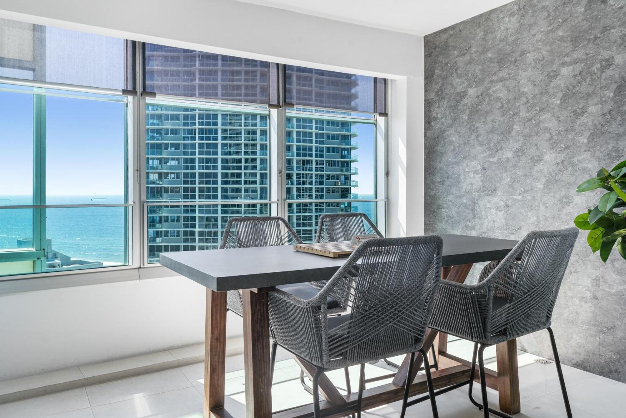 Q1 Resort & Spa - Official Gold Coast Esterno foto